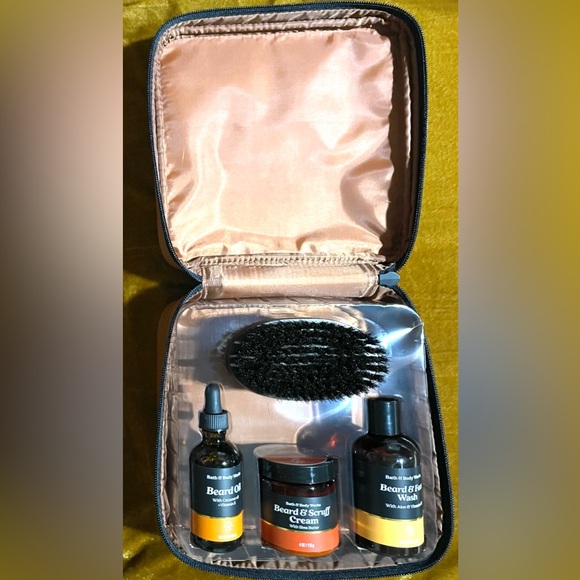 Bath & Body Works BEARD KIT For Men FOUR PIECES - Picture 4 of 9